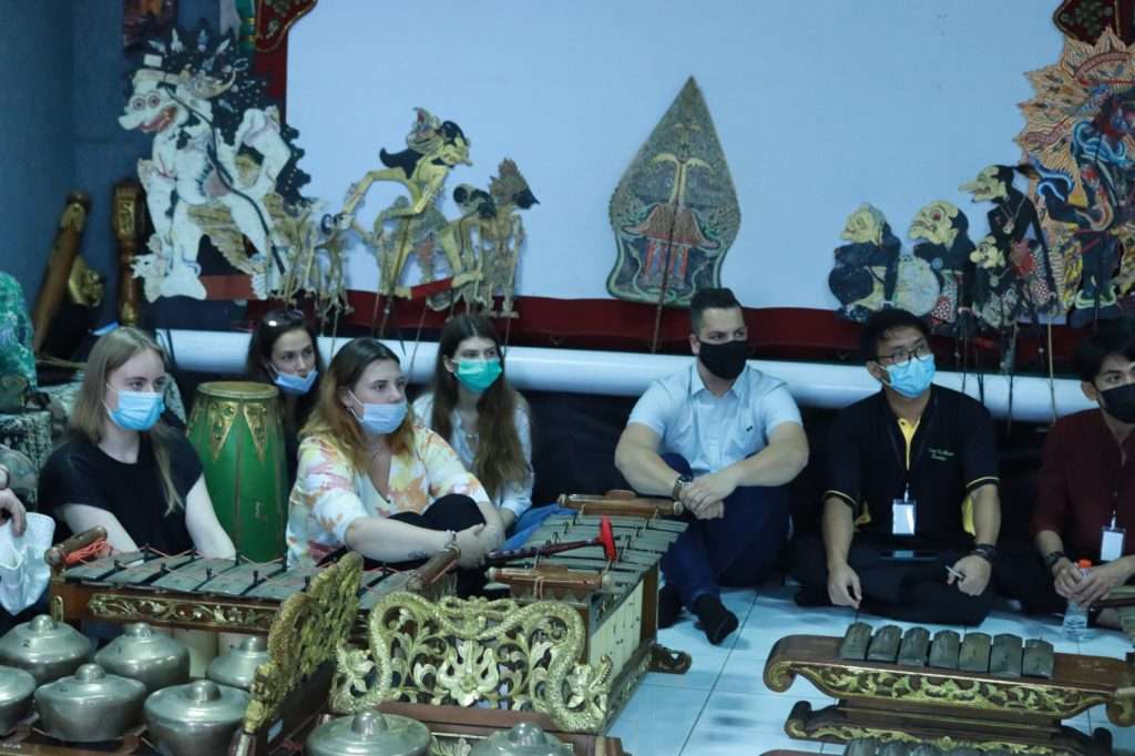 WhatsApp-Image-2023-04-12-at-14.41.19-1024x682